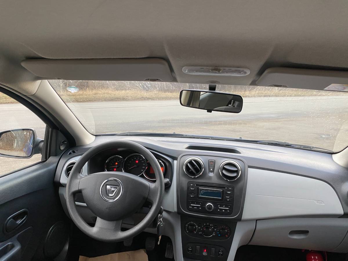 Dacia Sandero 2015