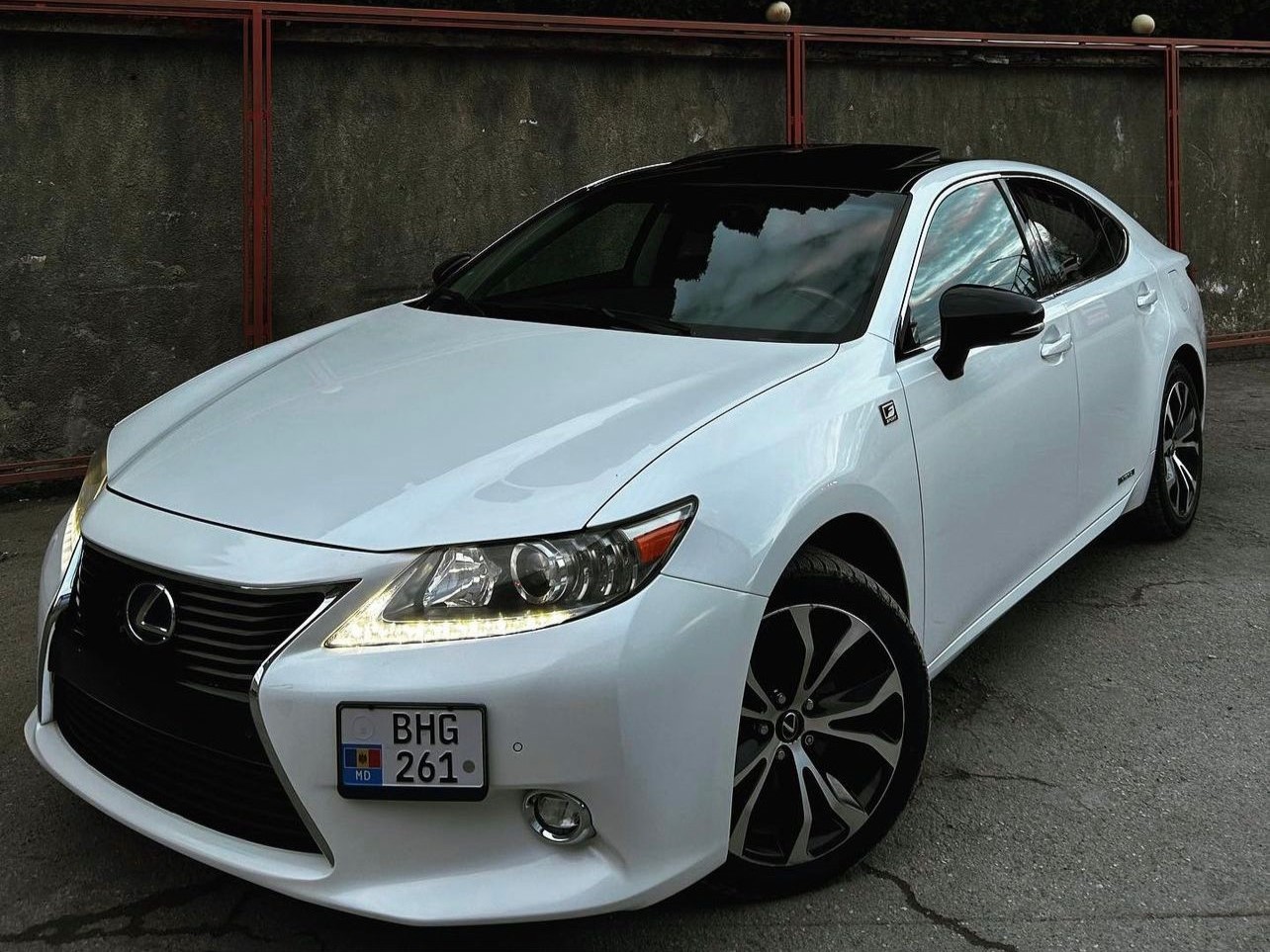 Lexus ES300h