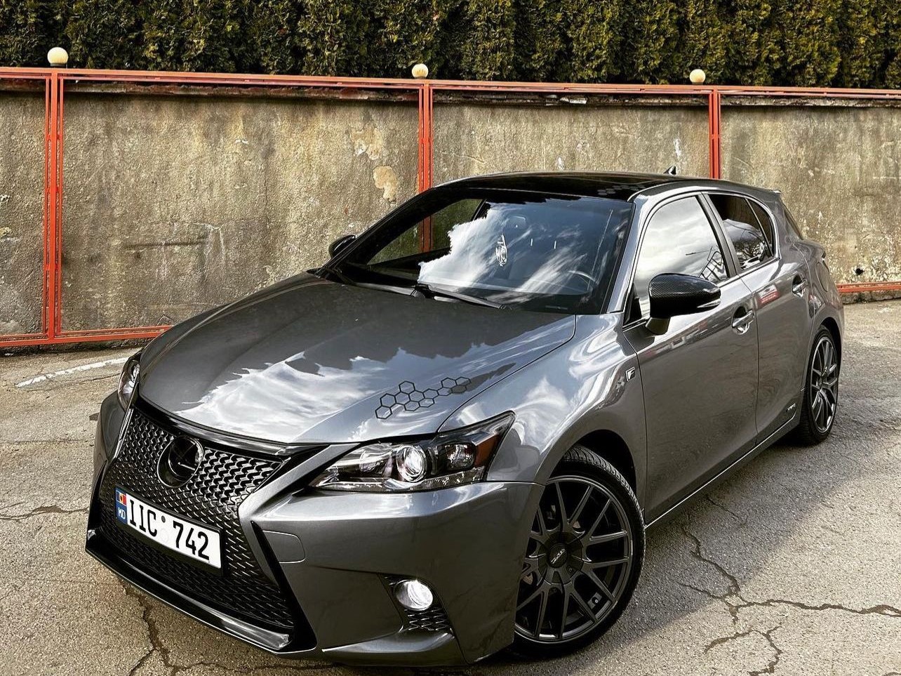 Chirie Lexus CT200h F-Sport